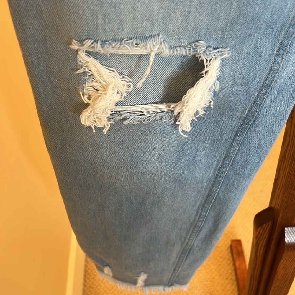 Muselooks‎ High Rise Distressed Mom Jeans Size 9 - Picture 9 of 14